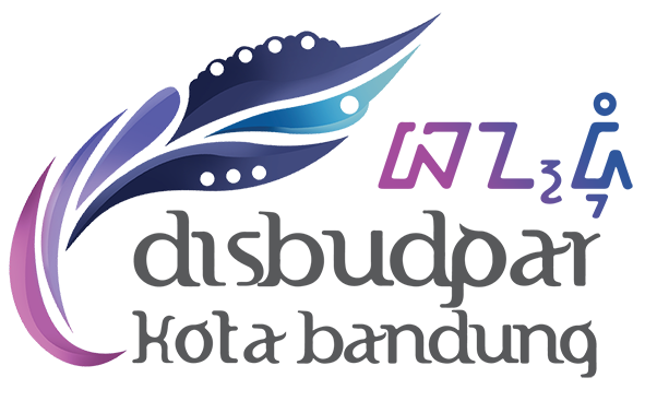 Dinas Kebudayaan dan Pariwisata Kota Bandung merupakan salah satu Perangkat Daerah yang menyelenggarakan urusan pemerintahan dalam bidang kebudayaan, pariwisata dan ekonomi kreatif. Kedudukan dinas tersebut merupakan unsur pelaksana urusan pemerintahan yang menyelenggarakan bidang kebudayaan dan bidang pariwisata yang diatur dalam Peraturan Daerah Kota Bandung Nomor 08 Tahun 2016 tentang Pembentukan dan Susunan Perangkat Daerah Kota Bandung.